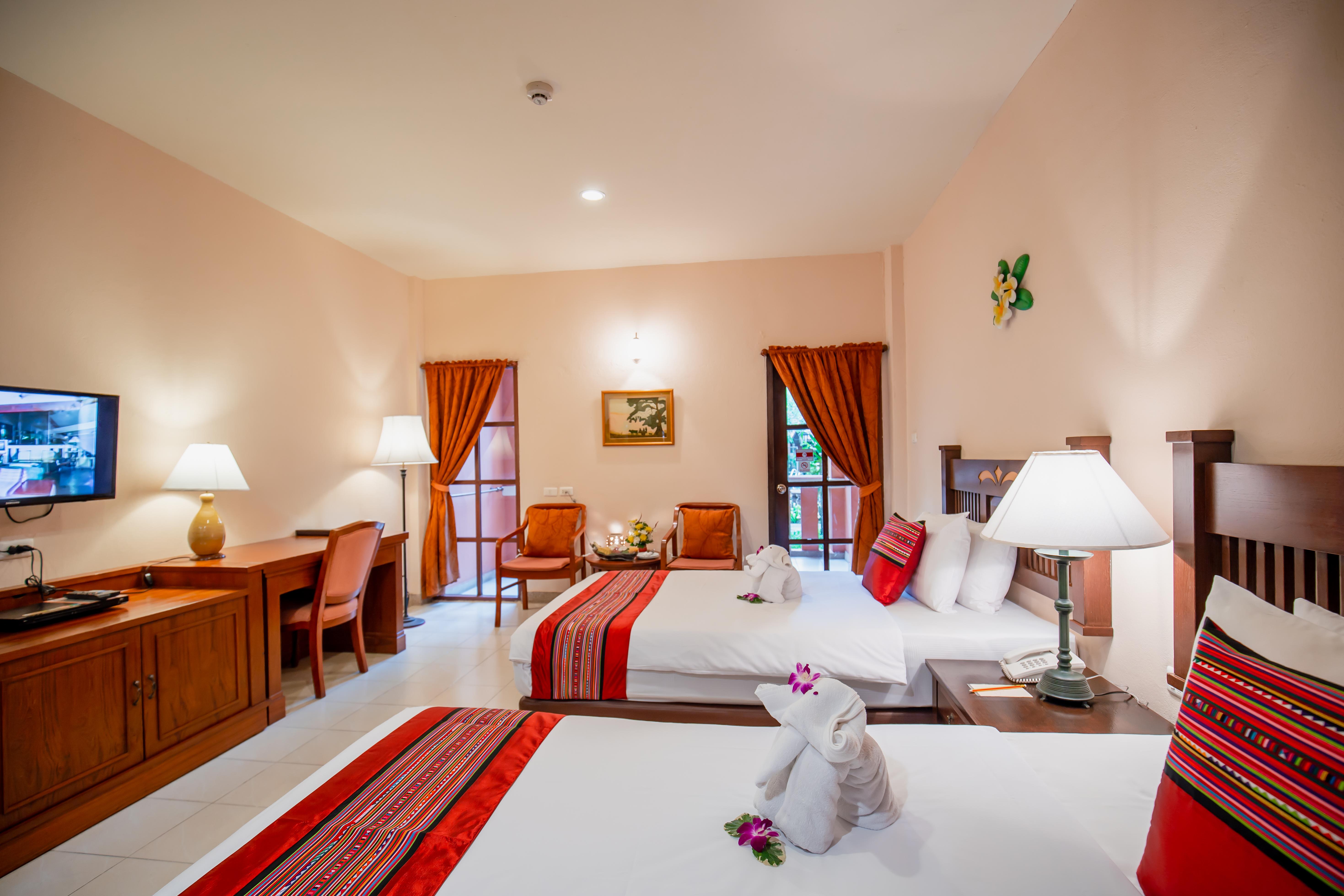 Hyton Leelavadee Hotel Phuket Exterior foto